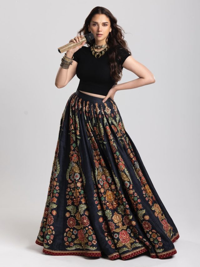 Ritu Kumar’s Newest Designer Outfit